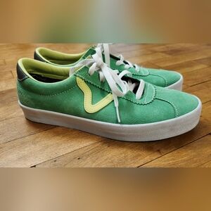 NWOT Vans Off The Wall Unisex Sport Low Suede Sneakers Green Pop US W 8.5/ M 7